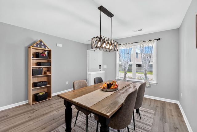 642 Ridgeville Crossing Drive, Inman, SC 29349