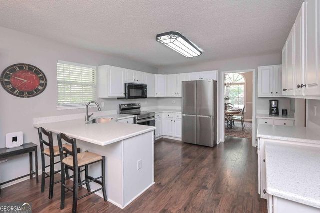 7533 Mason Falls Drive, Winston, GA 30187