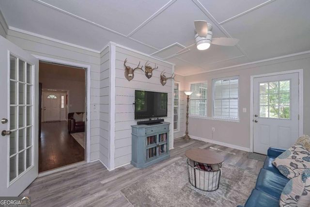 7533 Mason Falls Drive, Winston, GA 30187