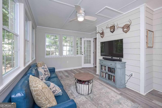 7533 Mason Falls Drive, Winston, GA 30187