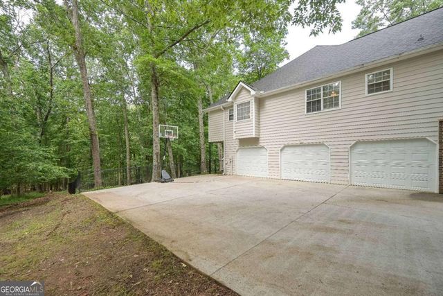 7533 Mason Falls Drive, Winston, GA 30187