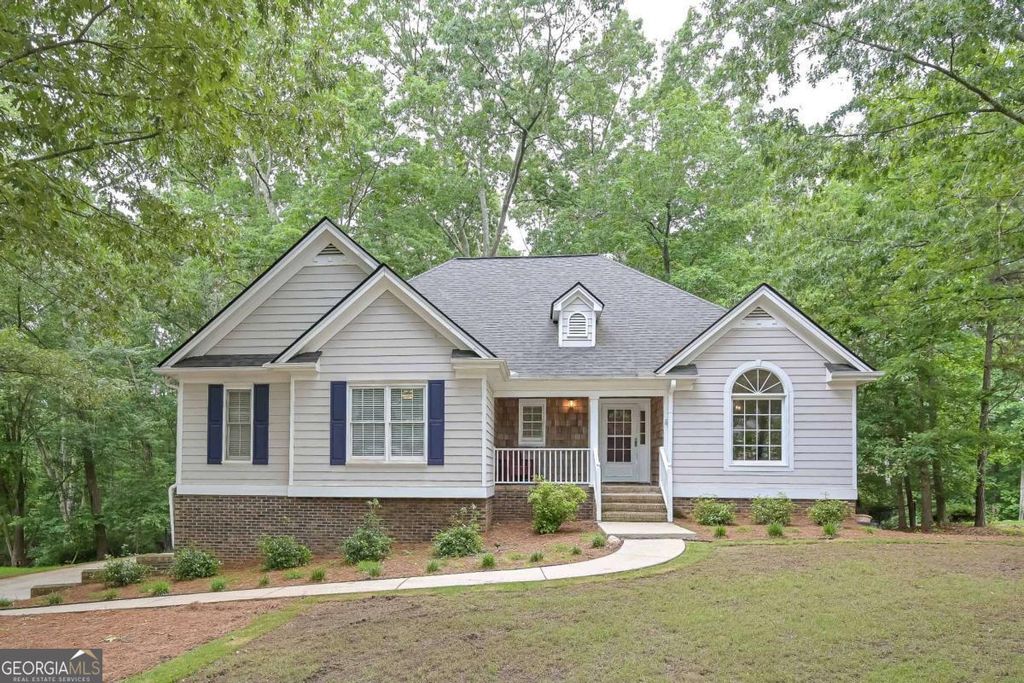 7533 Mason Falls Drive, Winston, GA 30187