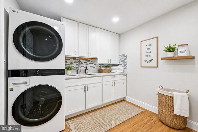 5806 MIRIAM DR, Sykesville, MD 21784