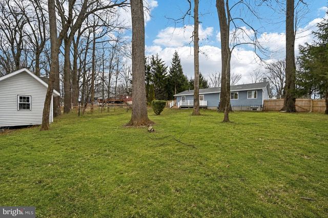 5806 MIRIAM DR, Sykesville, MD 21784