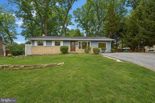 5806 MIRIAM DR, Sykesville, MD 21784