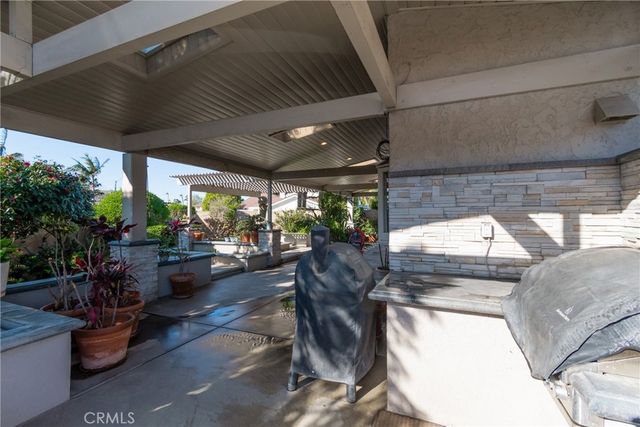 21891 Summerwind, Huntington Beach, CA 92646