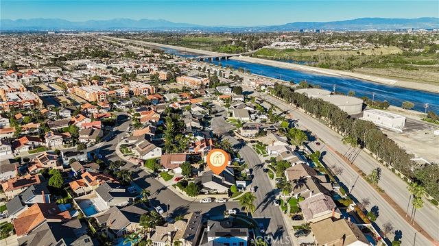 21891 Summerwind, Huntington Beach, CA 92646