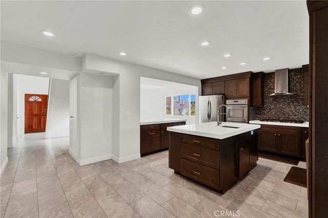 21891 Summerwind, Huntington Beach, CA 92646