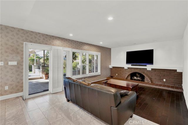 21891 Summerwind, Huntington Beach, CA 92646