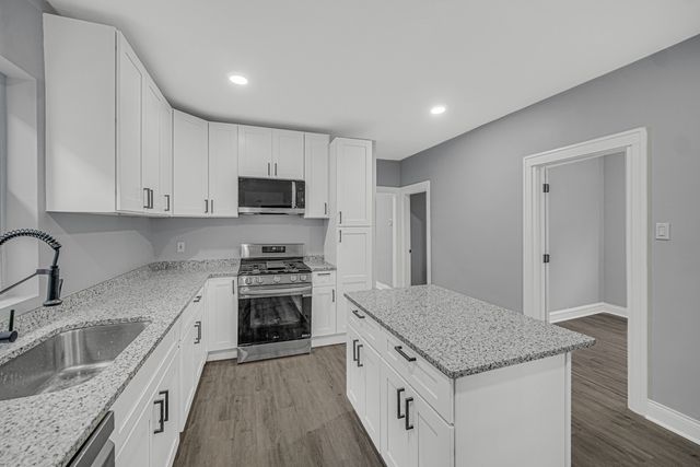 6741 S Maplewood Avenue, Chicago, IL 60629