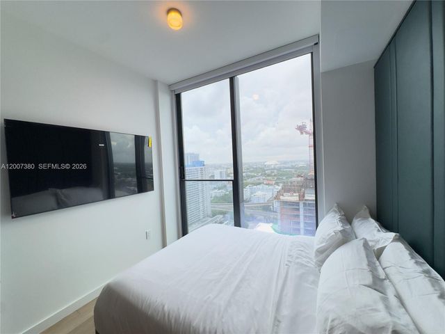 20 NE 11th St 3012A, Miami, FL 33132