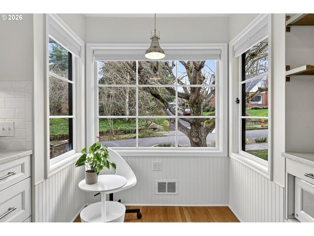 635 Se 55TH Ave, Portland, OR 97215