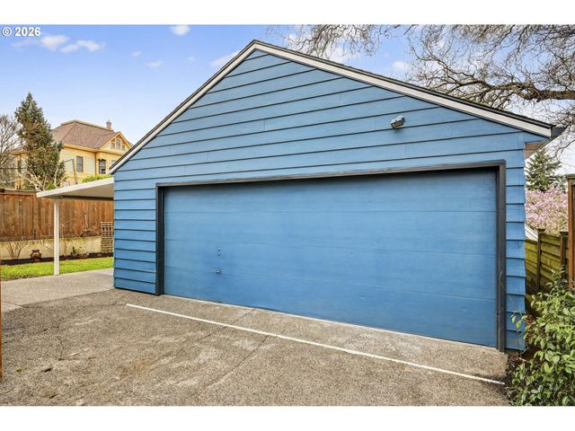 635 Se 55TH Ave, Portland, OR 97215