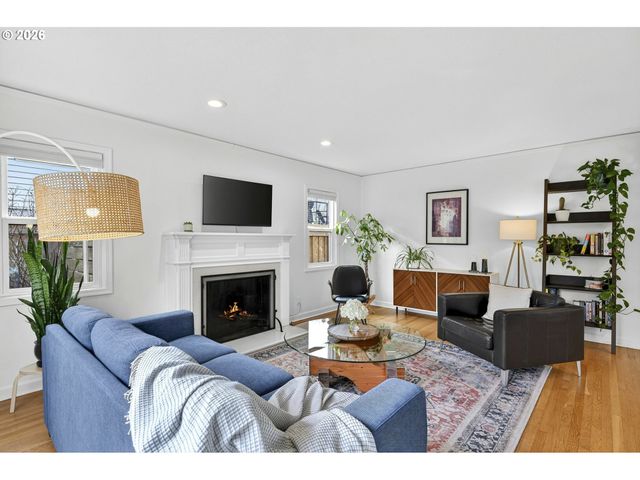 635 Se 55TH Ave, Portland, OR 97215