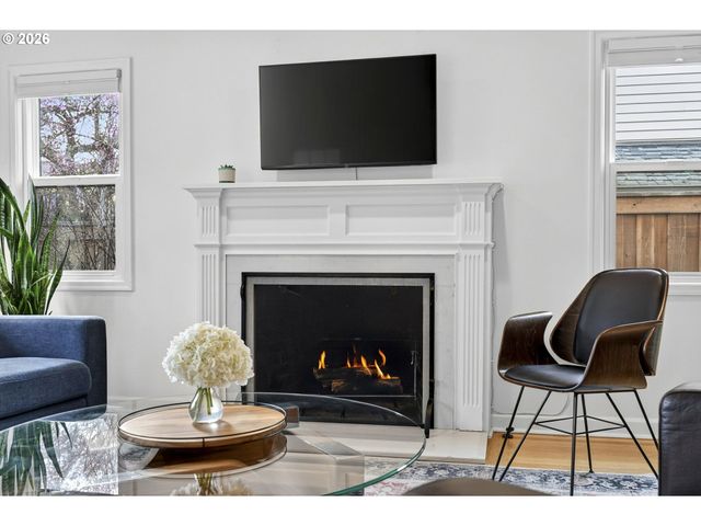 635 Se 55TH Ave, Portland, OR 97215