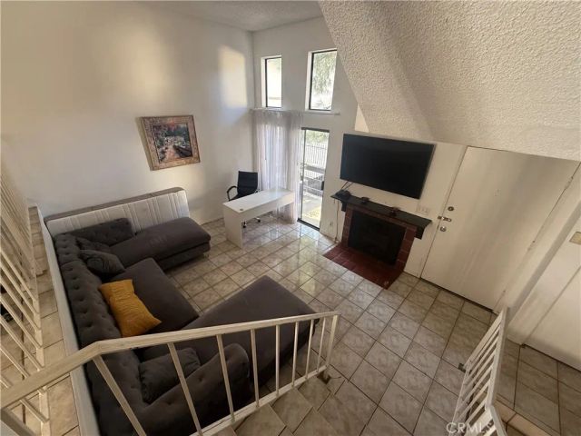 9131 Burnet Avenue 10, North Hills, CA 91343