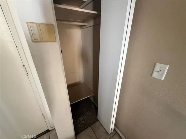 9131 Burnet Avenue 10, North Hills, CA 91343