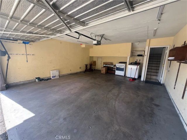 9131 Burnet Avenue 10, North Hills, CA 91343