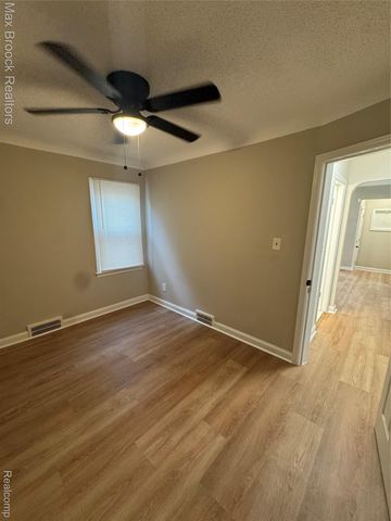 13614 Montrose Street, Detroit, MI 48227