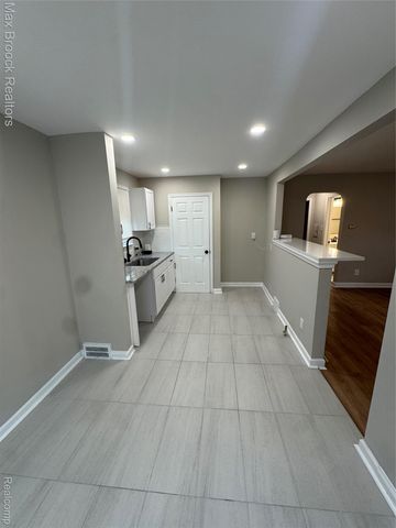 13614 Montrose Street, Detroit, MI 48227