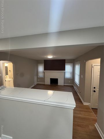 13614 Montrose Street, Detroit, MI 48227