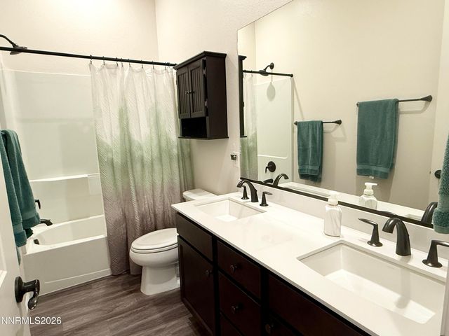 7885 Navasota Drive, Sparks, NV 89436