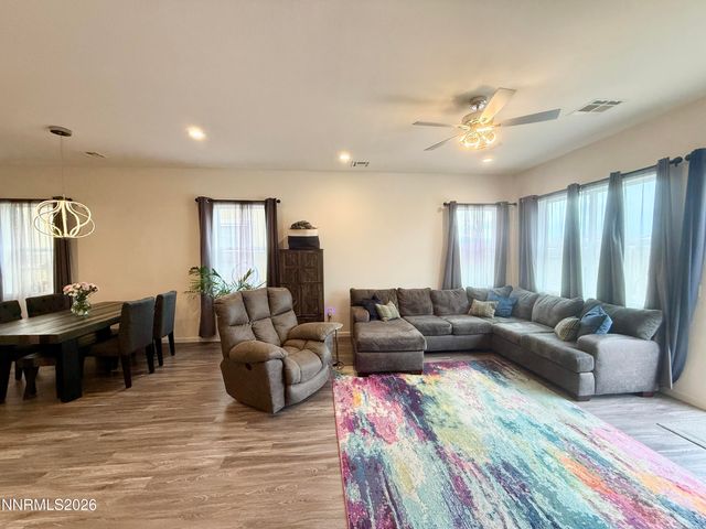 7885 Navasota Drive, Sparks, NV 89436