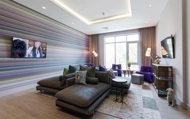 17111 Biscayne Blvd 1110, North Miami Beach, FL 33160