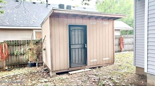 1458 S Hancock St, Louisville, KY 40217