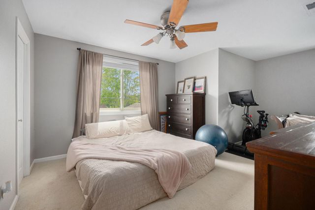301 Mimosa Drive, Hitchcock, TX 77563