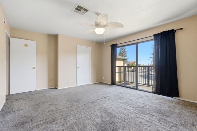 331 N Capitola Court 4, Porterville, CA 93257