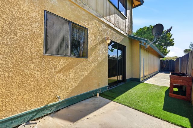 331 N Capitola Court 4, Porterville, CA 93257