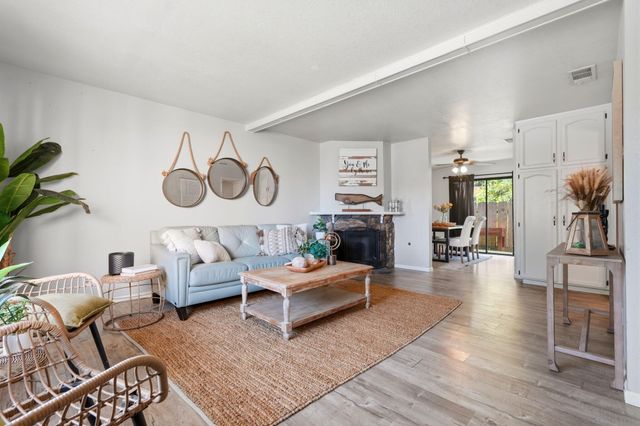 331 N Capitola Court 4, Porterville, CA 93257