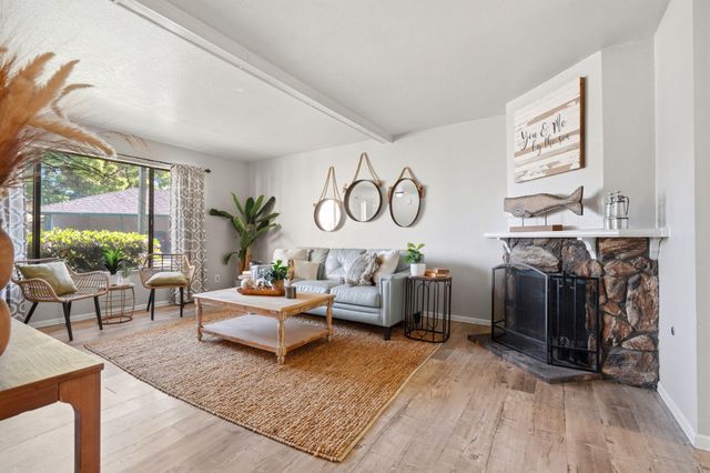 331 N Capitola Court 4, Porterville, CA 93257