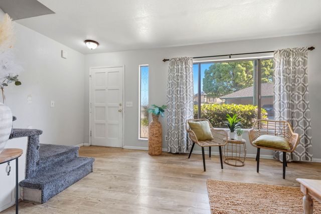 331 N Capitola Court 4, Porterville, CA 93257