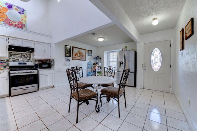 11602 Bickwood Dr Drive, Houston, TX 77089