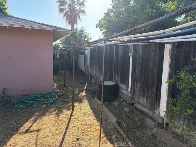 2420 Lovejoy Street, Pomona, CA 91767