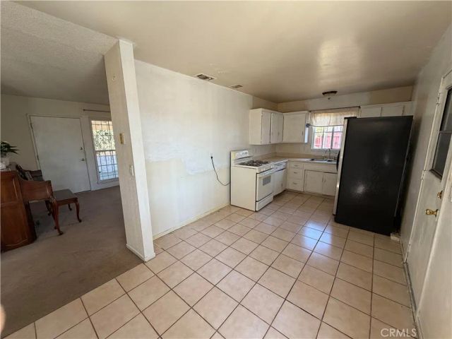 2420 Lovejoy Street, Pomona, CA 91767