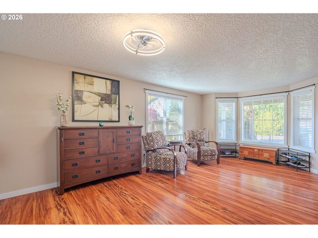 705 Ne 158TH Ave, Vancouver, WA 98684