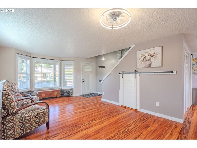 705 Ne 158TH Ave, Vancouver, WA 98684