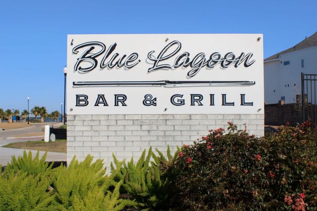 14314 Lunan Drive, Texas City, TX 77568