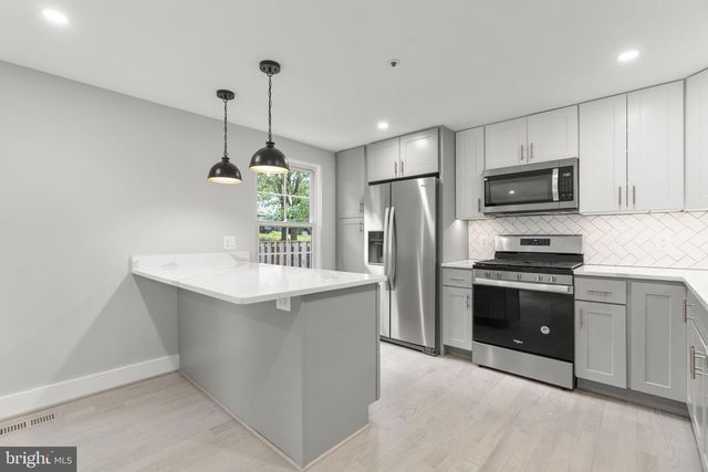 20517 STAFFORDSHIRE DR, Germantown, MD 20874