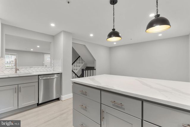 20517 STAFFORDSHIRE DR, Germantown, MD 20874