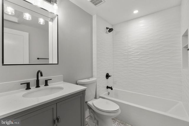 20517 STAFFORDSHIRE DR, Germantown, MD 20874