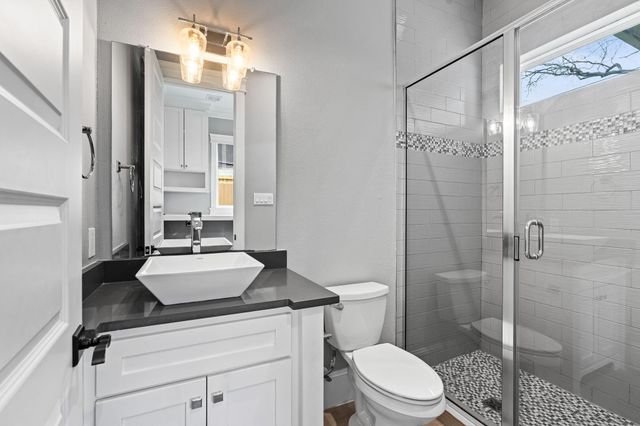 1717 Bayram Drive, Houston, TX 77055