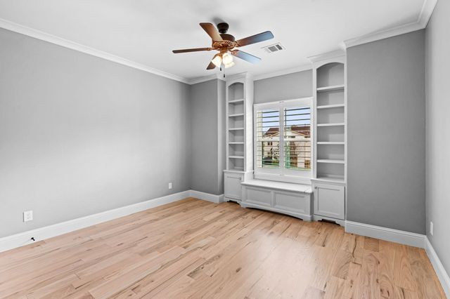 1717 Bayram Drive, Houston, TX 77055