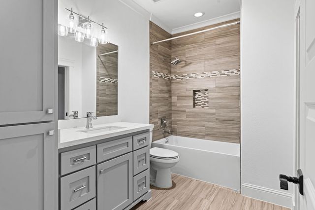 1717 Bayram Drive, Houston, TX 77055