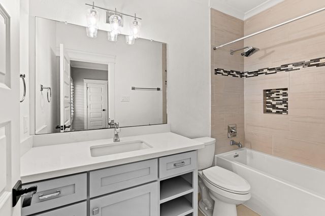 1717 Bayram Drive, Houston, TX 77055