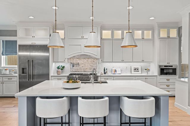 1717 Bayram Drive, Houston, TX 77055