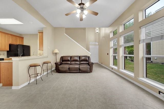 11256 Newgate Drive, Frisco, TX 75035